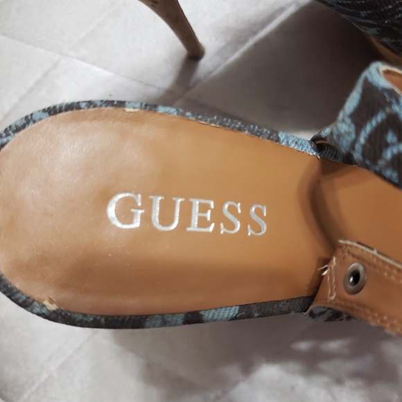****SOLD****Guess Heels - Picture 5 of 7